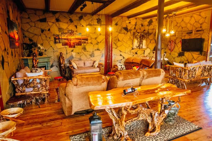 Living & Games Room